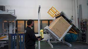 Why Pallet Inverters are Needed by Printing and Converting Companies?